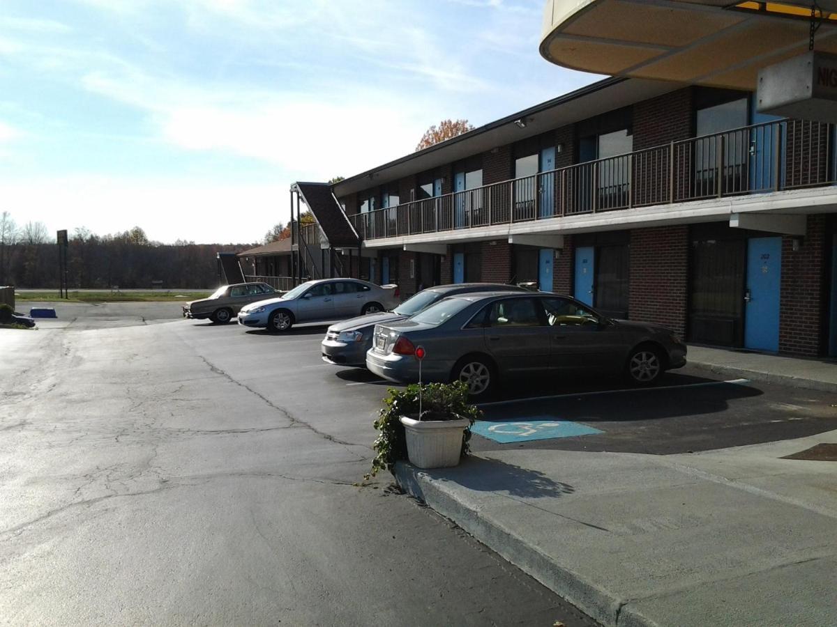 Elkton Lodge Екстер'єр фото